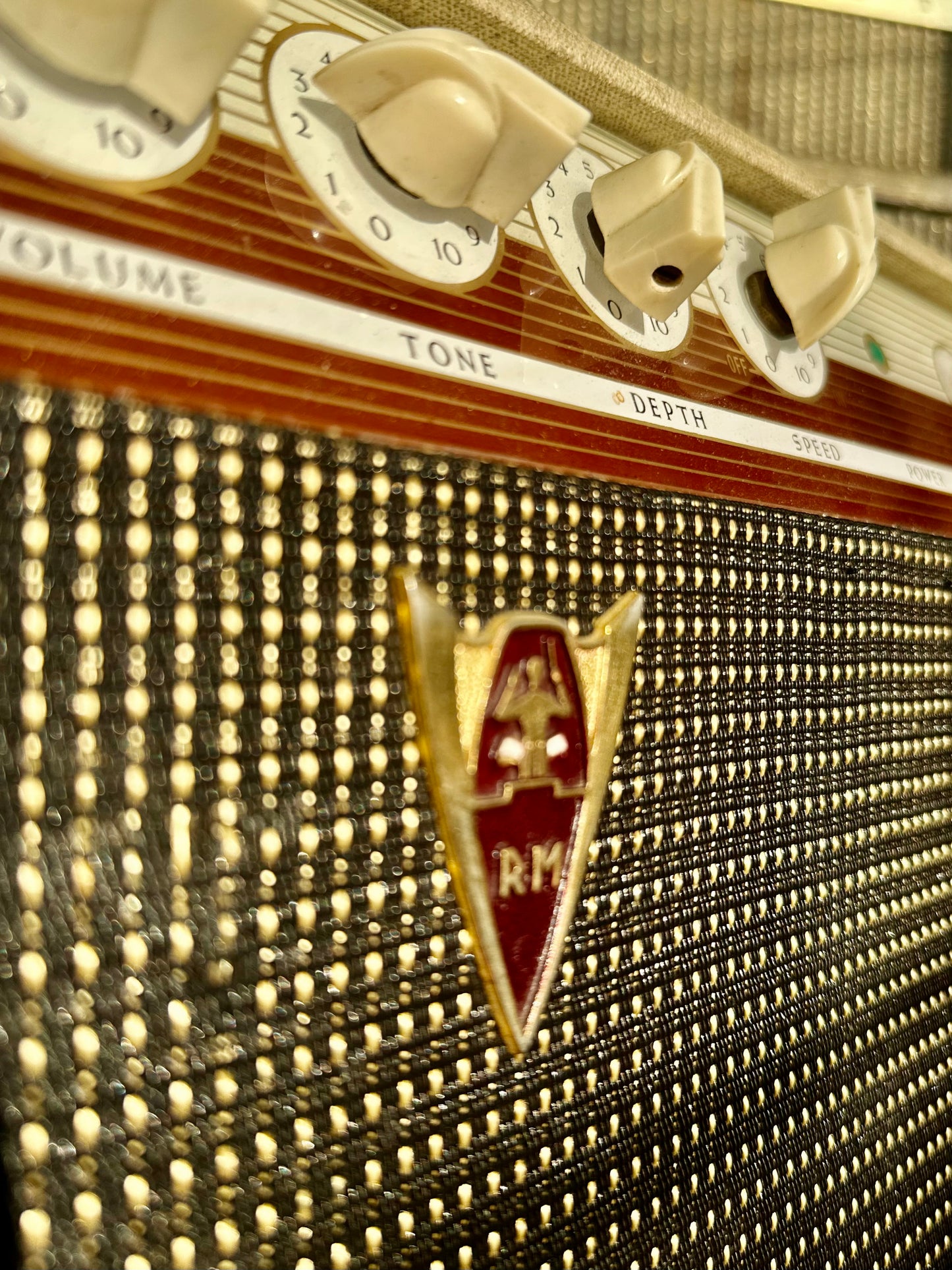 Goldentone | 1758 | Universal | 12 Watt Combo | Single 12” | 1964 | Re-Conditioned